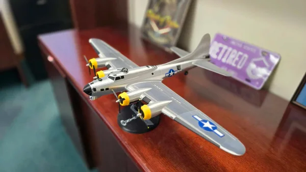 B-17 community build, photo 1